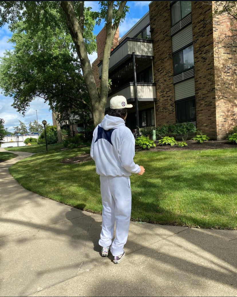 THE BRAND SWEATSUIT WHITE